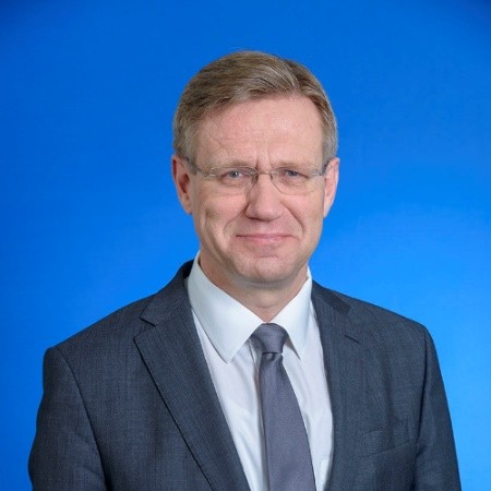 Dipl.-Kfm. Jens Weber